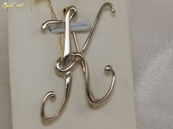 Brosza Litera "K" ze złota żółtego